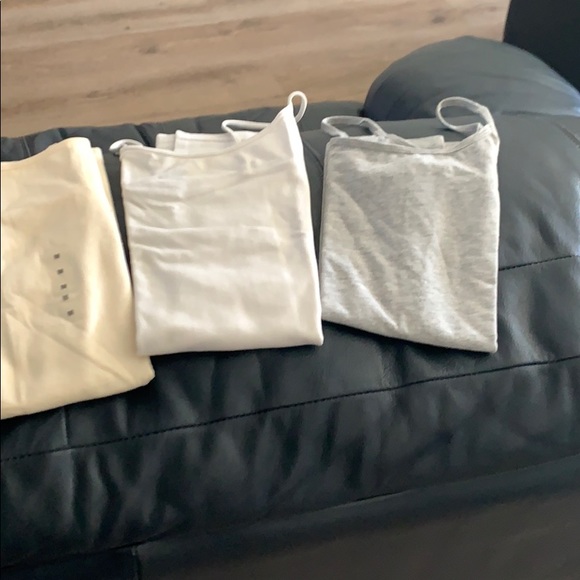 Cute different tank top new - Picture 3 of 3